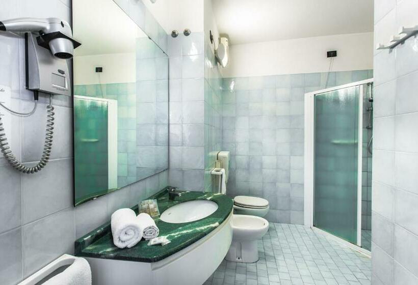 استودیوی استاندارد, Lido Hotel Residence