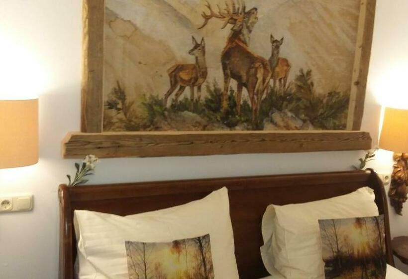 اتاق استاندارد با بالکن, Platzhirsch Zur Alten Wagnerei Gästehaus