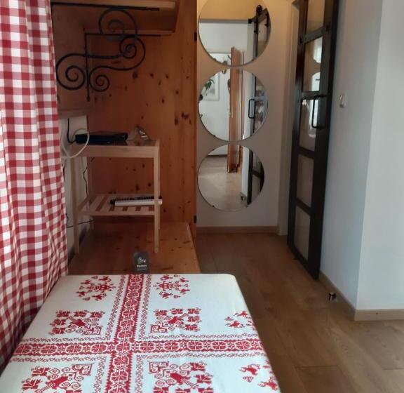 اتاق عادی, Platzhirsch Zur Alten Wagnerei Gästehaus