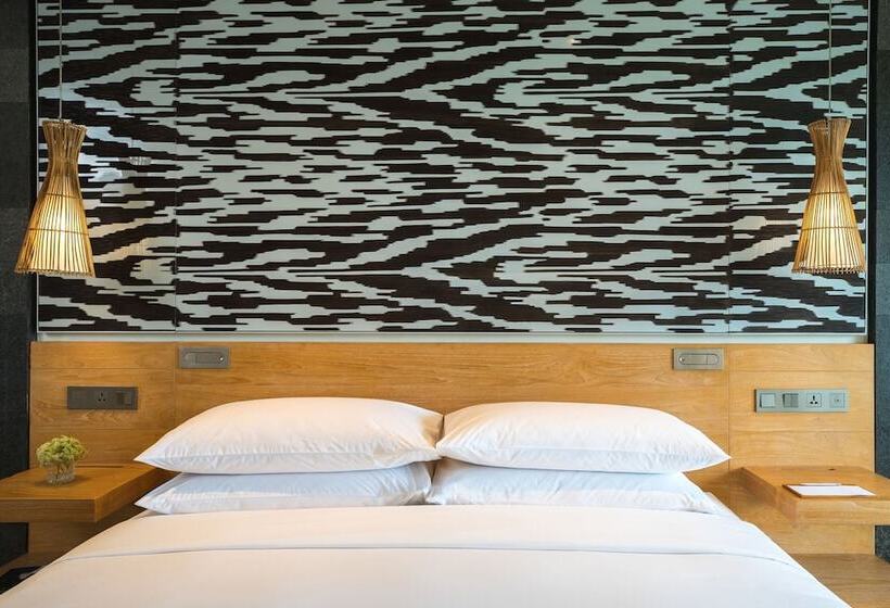 اتاق استاندارد با تخت دوبل و چشم‌انداز دریا, Renaissance Bali Uluwatu Resort & Spa
