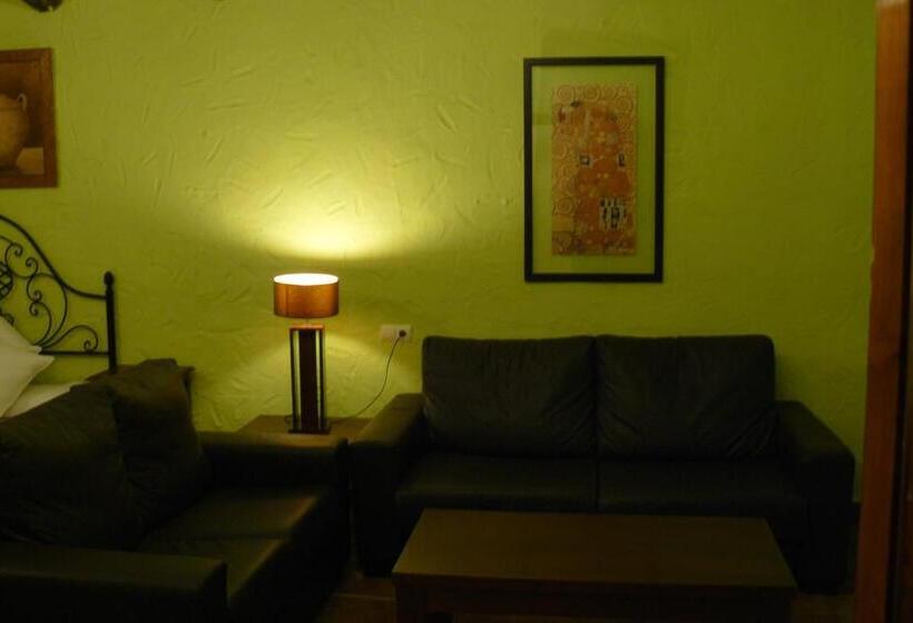 سوییت جونیور, Restaurante Las Buitreras