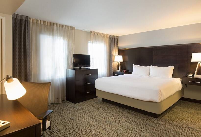 سوئیت 2 خوابه, Staybridge Suites Corona South, An Ihg