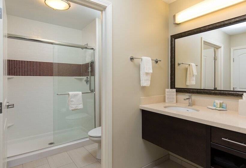 Suite, Staybridge Suites Corona South, An Ihg