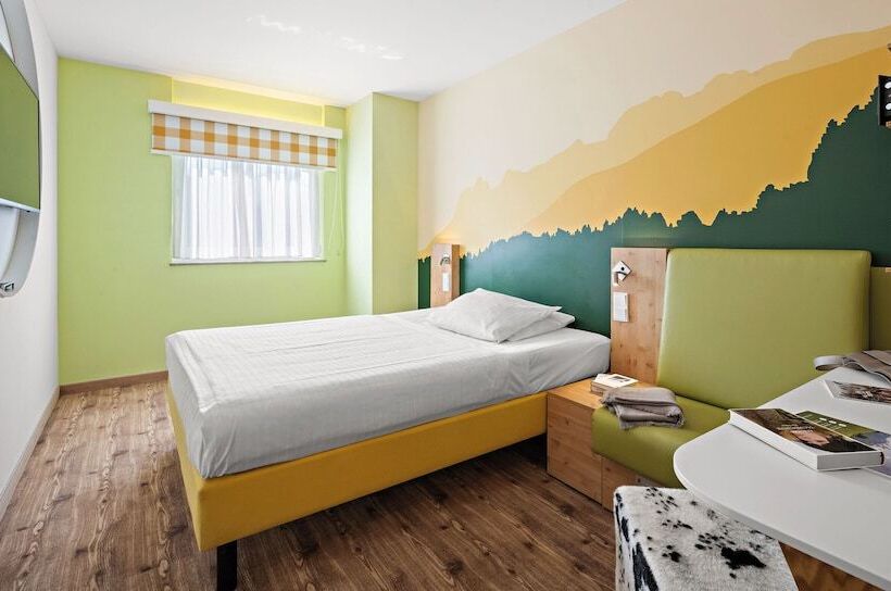 اتاق استاندارد یک نفره, Hey Lou Hotel Piding