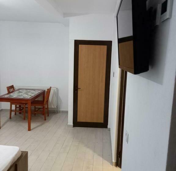 اتاق استاندارد با بالکن, Cazare Centrum