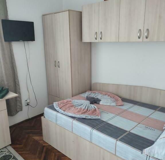 اتاق استاندارد یک نفره, Casa Rebeca
