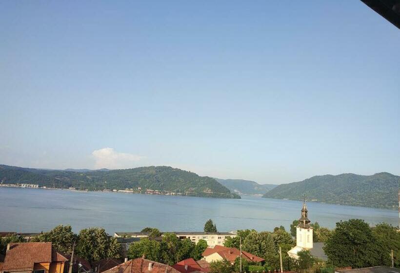 اتاق استاندارد یک نفره, Casa Rebeca