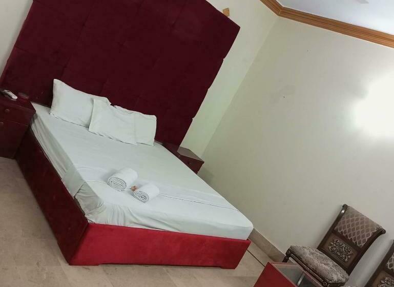 اتاق لوکس, Hill View Guest House Karachi