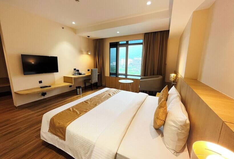 اتاق پرمیوم, Sachika Hotels, Guwahati