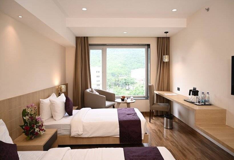 اتاق پرمیوم, Sachika Hotels, Guwahati