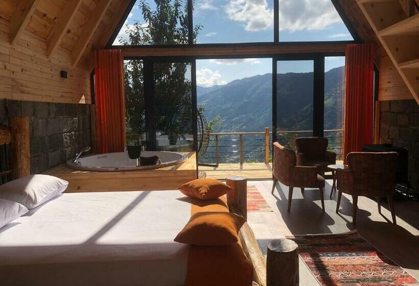 اتاق لوکس, şeni Bungalow