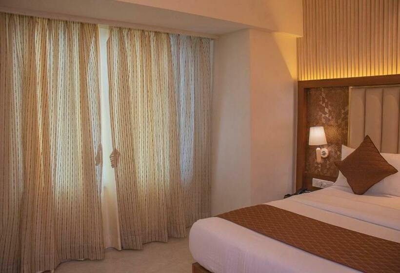 اتاق سوپریور با تخت بزرگ, Czar Inn   Vashi Navi Mumbai