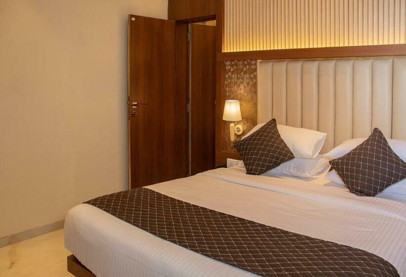 آپارتمان 2 خوابه, Czar Inn   Vashi Navi Mumbai