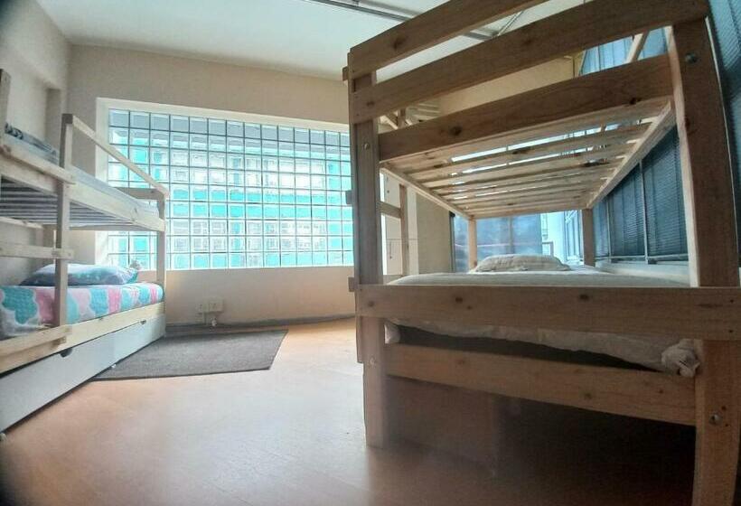 تختخواب در اتاق مشترک, Home Away On Plein