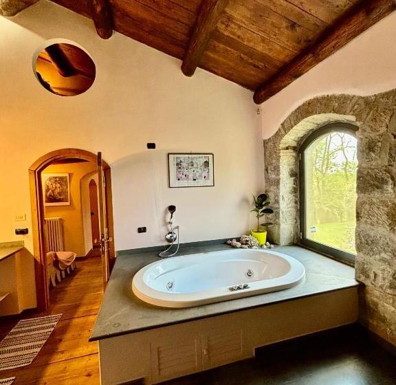 اتاق استاندارد با وان آب گرم, Collina Blu