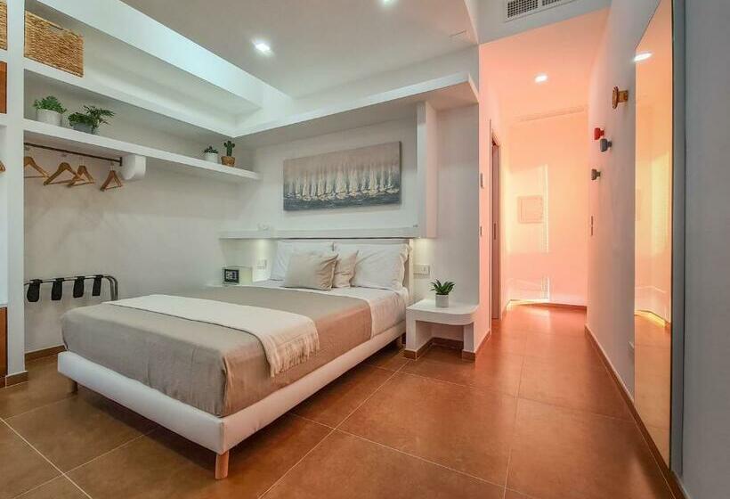 اتاق استاندارد با چشم‌انداز دریا, Don Antonio Rooms