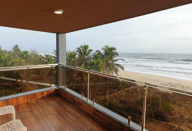 اتاق استاندارد با تخت بزرگ, The Oceanic Beach Front