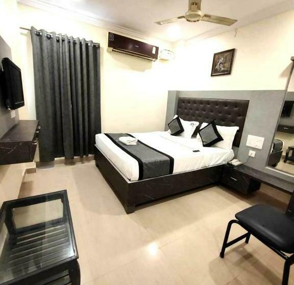 اتاق استاندارد, Vighneshwara Inn