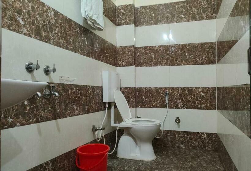اتاق استاندارد, Vaishnavi Near Baba Dham Temple