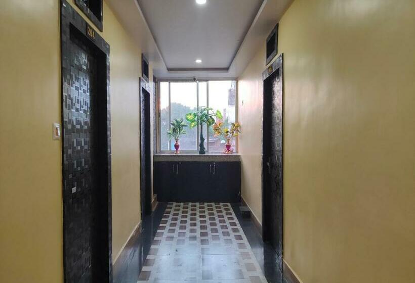 اتاق استاندارد, Vaishnavi Near Baba Dham Temple