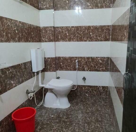 اتاق استاندارد, Vaishnavi Near Baba Dham Temple