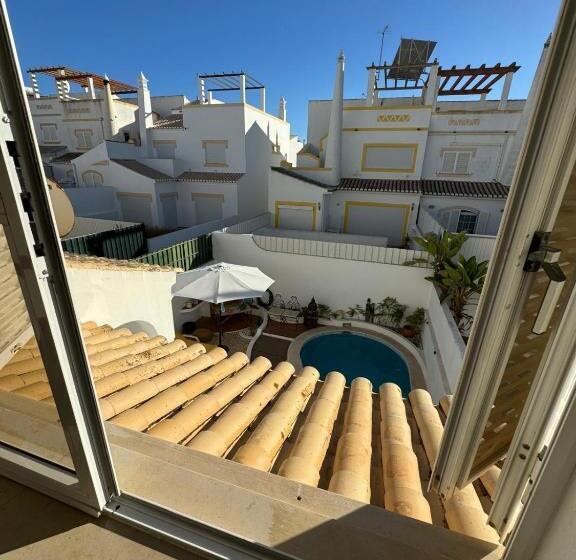 اتاق لوکس با بالکن, Villa 46 Hostel