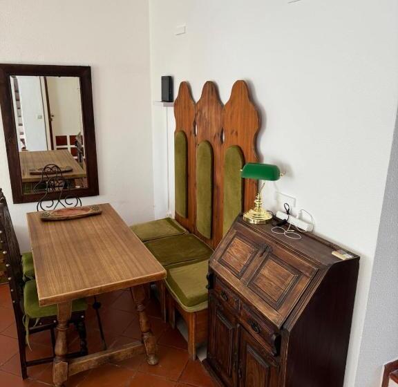 اتاق استاندارد با سرویس بهداشتی مشترک, Villa 46 Hostel