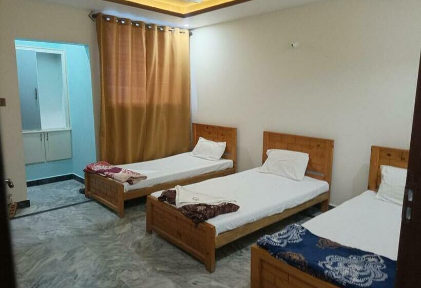 Economy Triple Room, Red Roof & Restaurant