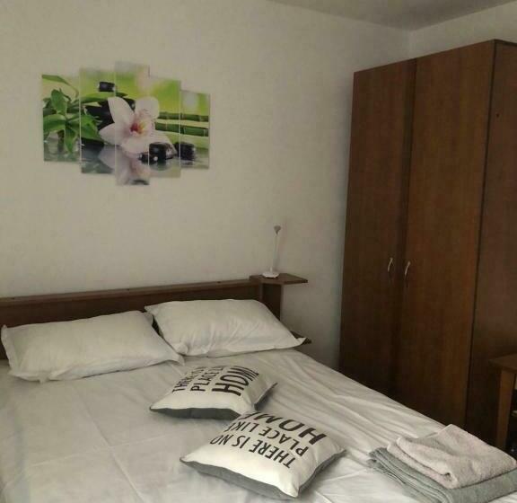 اتاق استاندارد, Casa Decebal