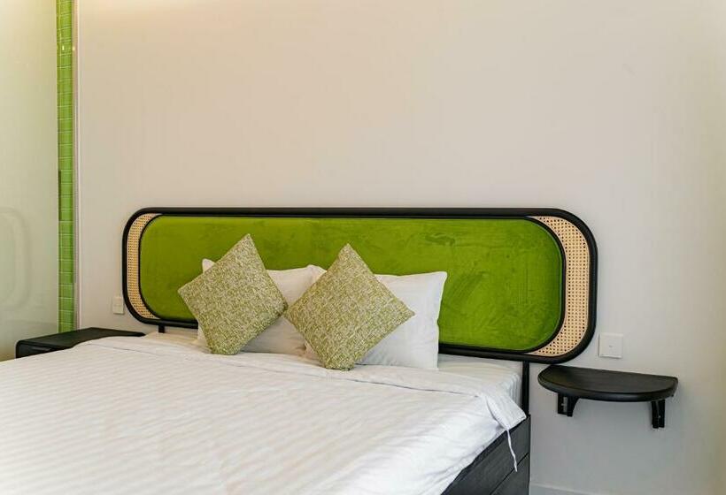 استودیو استاندارد با بالکن, E3 Hillside Apartment Phú Quốc
