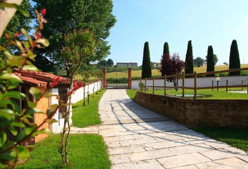 آپارتمان 1 خوابه با چشم‌انداز باغ, Oasi Del Garda 4
