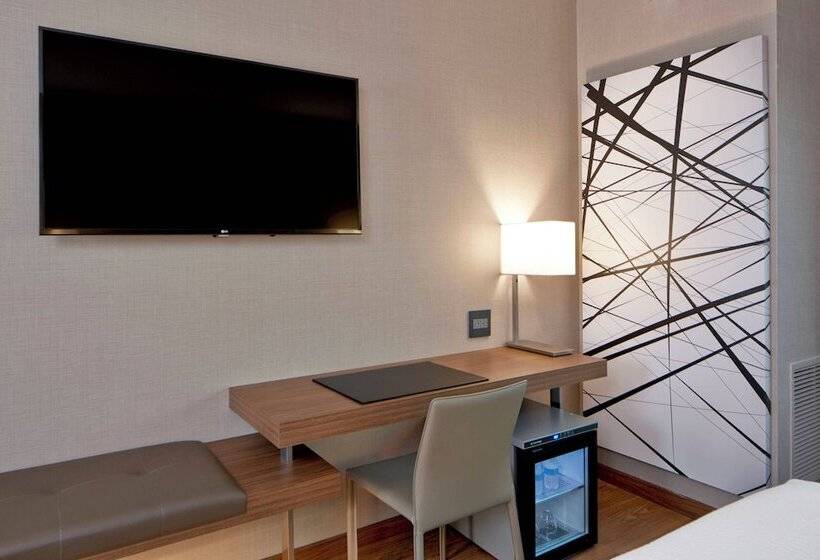اتاق استاندارد با 2 تخت دوبل, Ac Hotel By Marriott Atlanta Buckhead At Phipps Plaza