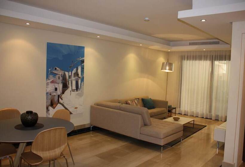 Apartamento 2 Dormitorios con Piscina, Bahía Boutique Apartments