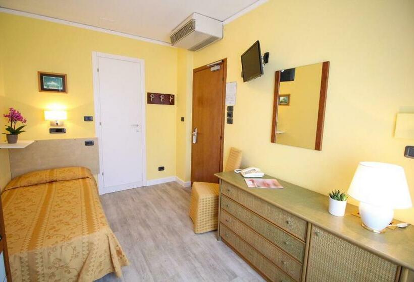 اتاق استاندارد یک نفره, Continental B&b City