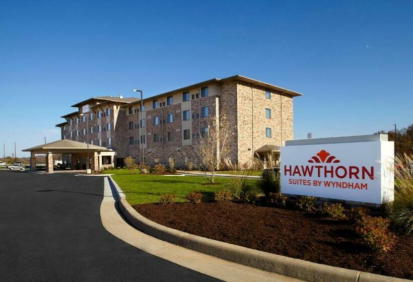 Superior Suite, Hawthorn Suites By Wyndham Wheeling Triadelphia At Highlands