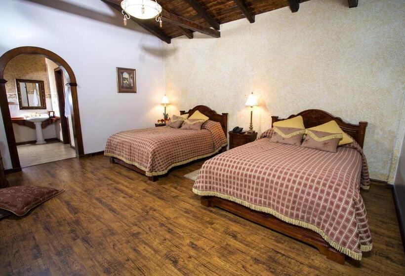 اتاق استاندارد چهار تخته, Hosteria Rumipamba De Las Rosas