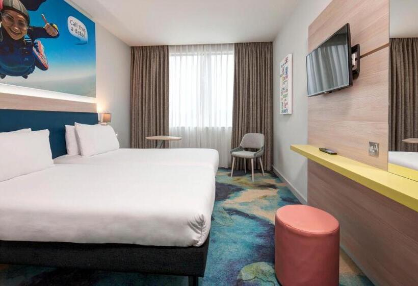 اتاق استاندارد, Ibis Styles London Heathrow Airport