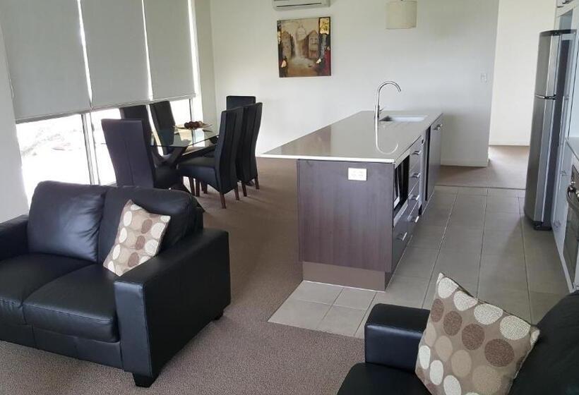 آپارتمان 2 خوابه, Itara Apartments