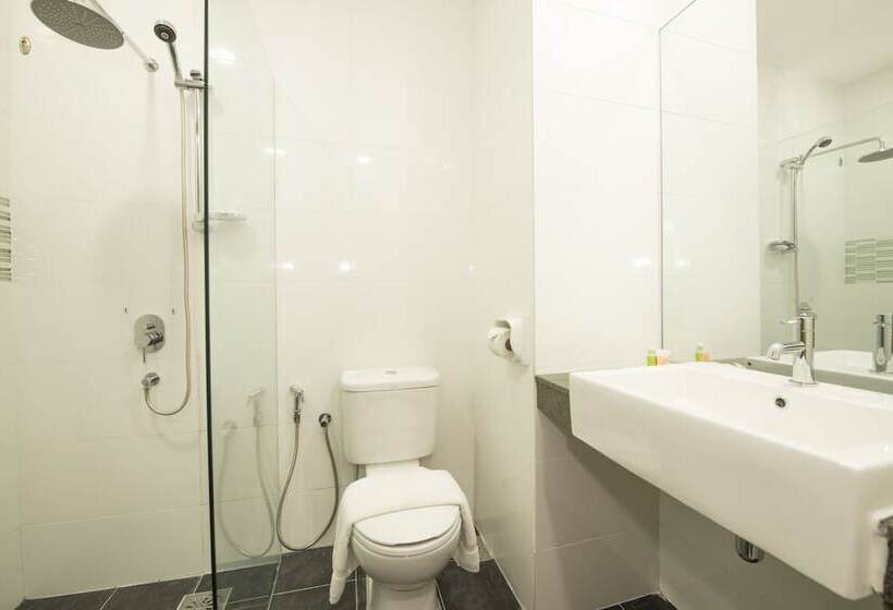 اتاق لوکس, Nadias Hotel Cenang Langkawi