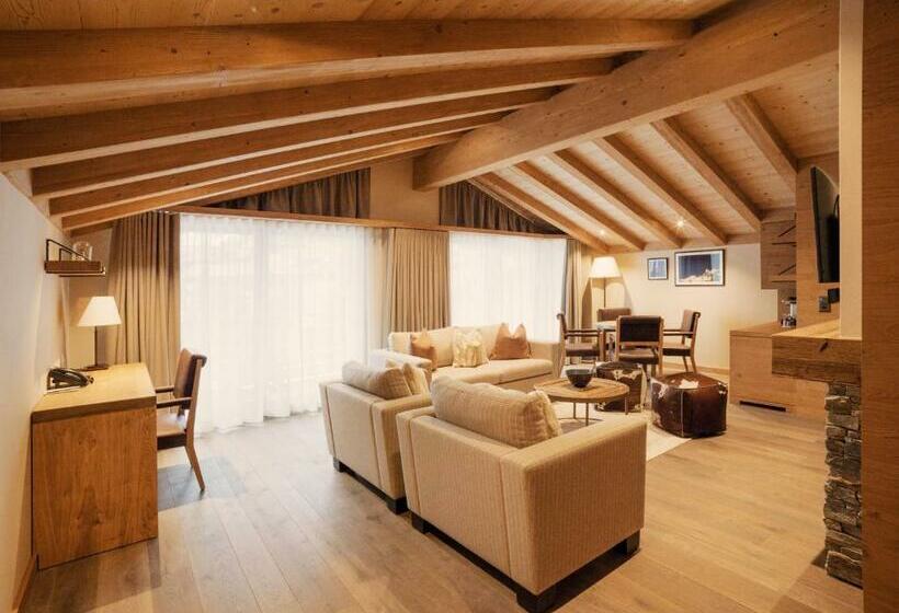 阁楼套房, The Capra Saasfee