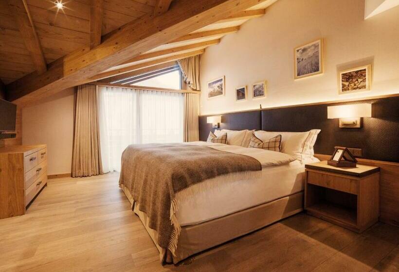 阁楼套房, The Capra Saasfee