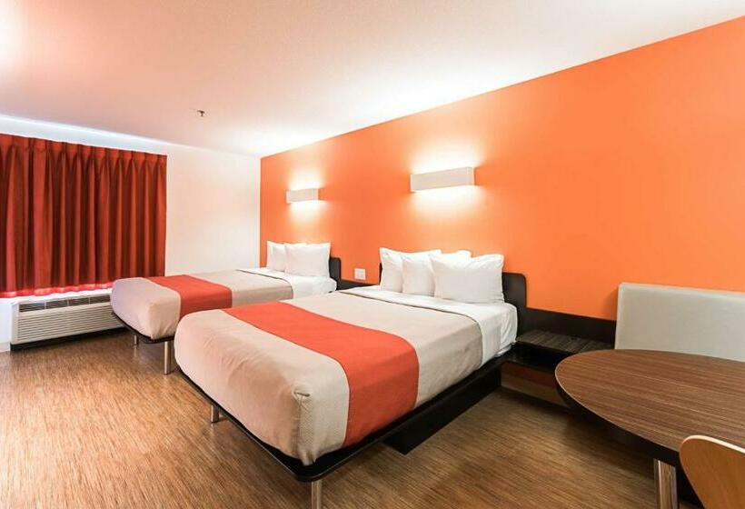 اتاق استاندارد, Motel 6 Moosomin, Sk
