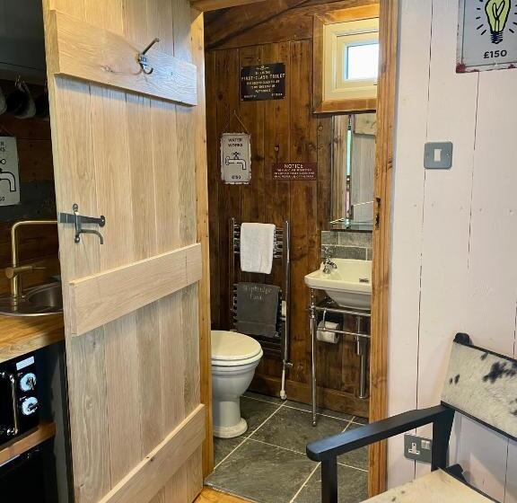 اتاق استاندارد, Skipbridge Farm Glamping