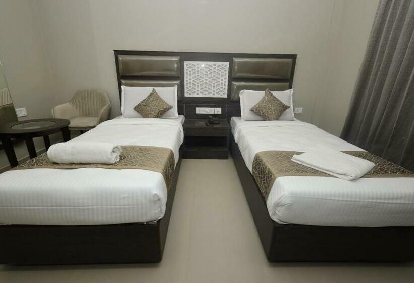 اتاق استاندارد, Grand Courtyard Business