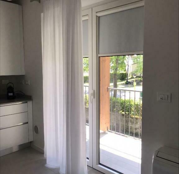 آپارتمان 1 خوابه با بالکن, Residence Baia Rilke