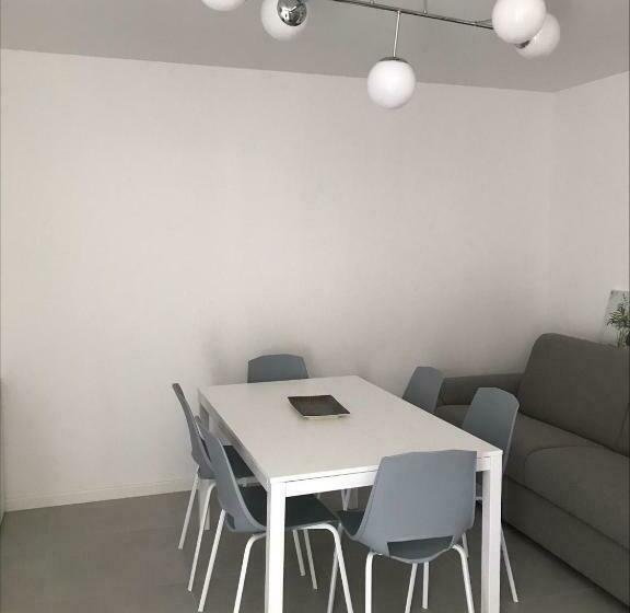 آپارتمان 1 خوابه با بالکن, Residence Baia Rilke