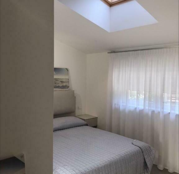 1 Bedroom Penthouse Apartment, Residence Baia Rilke