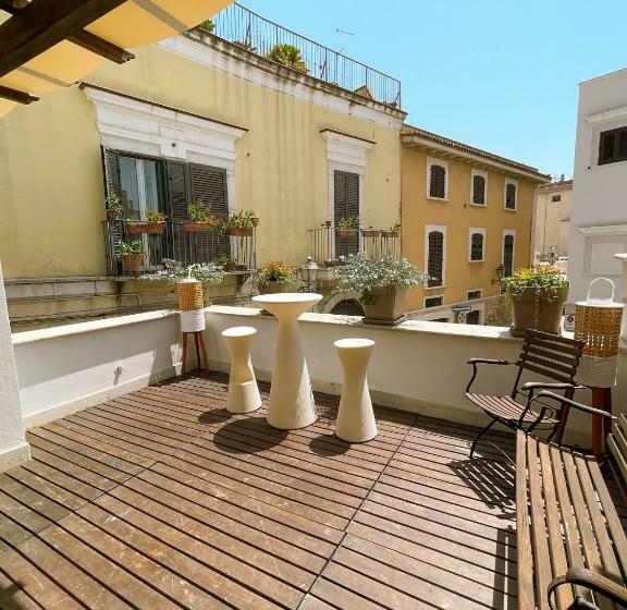 اتاق استاندارد, Terrazzini Cibele