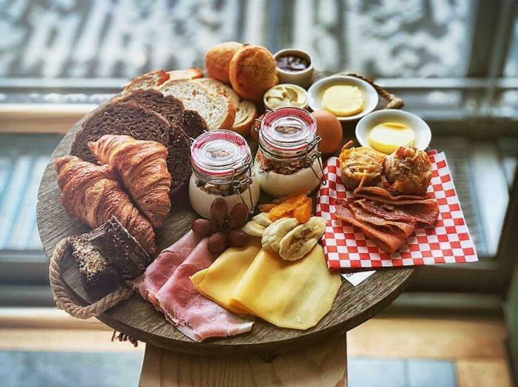 اتاق استاندارد, Bed & Breakfast De Hoefstal