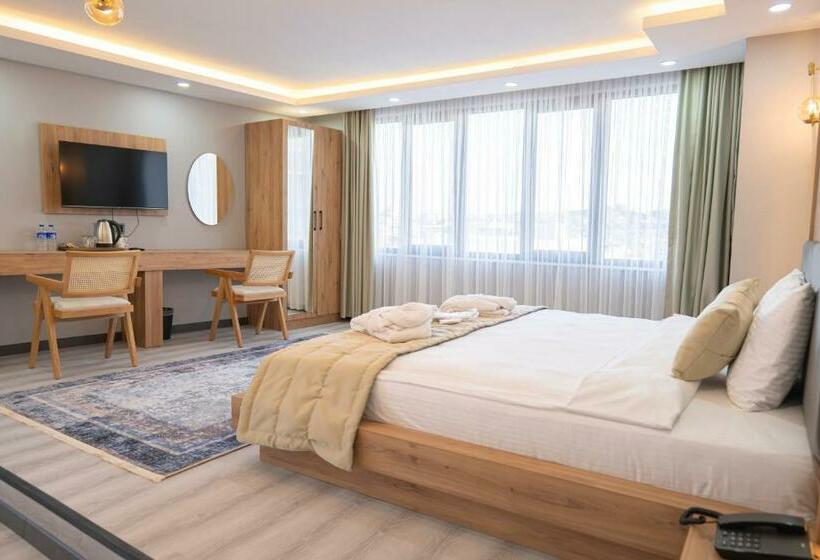 اتاق استاندارد با تخت بزرگ, Galata Greenland